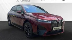 Aventurinrot Gebraucht 2024 BMW iX Sport Line SUV | 77.800 € (Fairer Preis)