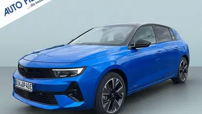 Kobalt blau metallic Gebraucht 2023 Opel Astra Limousine | 27.850 € (Fairer Preis)