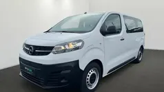 Jade weiß Gebraucht 2021 Opel Vivaro-e Combi Van | 29.750 € (Guter Preis)