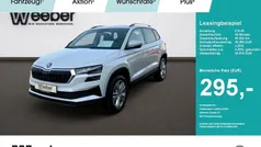 Moonweiss (metallic) Gebraucht 2024 Skoda Karoq Selection SUV | 30.390 € (Guter Preis)