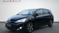 Schwarz Gebraucht 2017 Toyota Verso Edition-S Van / Kleinbus | 16.950 € (Fairer Preis)