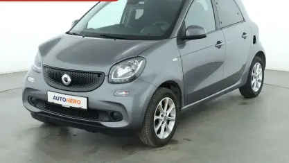 Gebraucht Smart ForFour Passion 90 PS (66 kW) 2018 Grau Kleinwagen