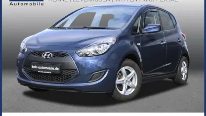 Gebraucht Hyundai ix20 Classic 90 PS (66 kW) 2017 Blau Kleinwagen