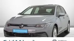 Gebraucht 2022 VW Golf VIII Life Limousine | 22.947 € (Fairer Preis)