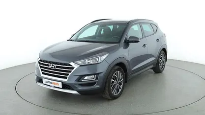 Grau Gebraucht 2019 Hyundai Tucson Premium SUV | 20.130 € (Fairer Preis)