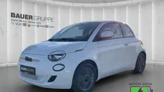 Weiss Gebraucht 2022 Fiat 500e Icon Kleinwagen | 19.500 € (Fairer Preis)