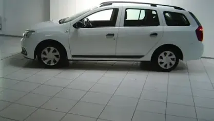 Gebraucht Dacia Logan MCV Essentiel 73 PS (53 kW) 2019 Arktisweiß Kombi