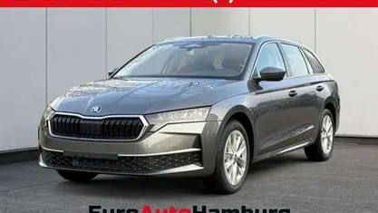Gebraucht 2025 Skoda Octavia Selection Kombi | 34.680 € (Fairer Preis)