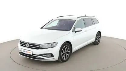 Gebraucht VW Passat Business 2022 Weiß Kombi