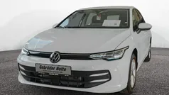 Weiß Gebraucht 2024 VW Golf VIII Life Kleinwagen | 24.450 € (Fairer Preis)