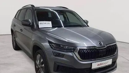 Graphitgrau metallic Gebraucht 2022 Skoda Kodiaq Tour SUV | 24.490 € (Superpreis)