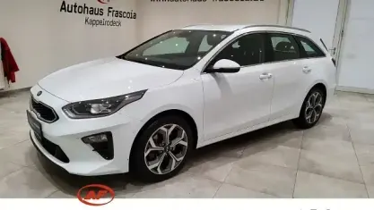 Gebraucht Kia Ceed Sportswagon Spirit 140 PS (102 kW) 2021 Weiss Kombi