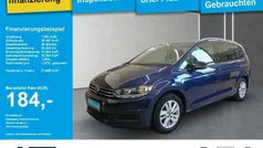 Atlantik blue metallic Gebraucht 2024 VW Touran Comfortline Van / Kleinbus | 31.888 € (Guter Preis)