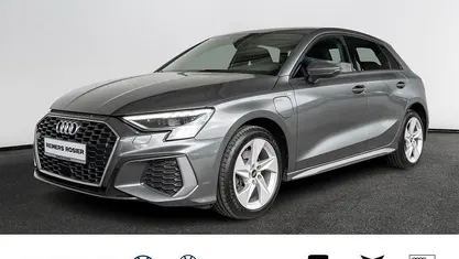 Gebraucht Audi A3 Sportback e-tron S-Line 204 PS (150 kW) 2022 Grau Kleinwagen