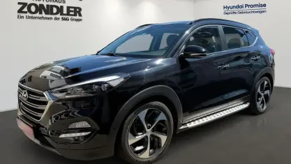 Gebraucht Hyundai Tucson Turbo 177 PS (130 kW) 2016 Mic (schwarz SUV
