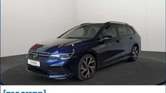 Blau Gebraucht 2024 VW Golf VIII R-line Kombi | 30.987 € (Fairer Preis)
