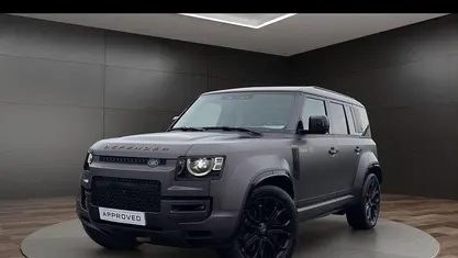 Grau Gebraucht 2025 Land Rover Defender SUV | 169.660 €