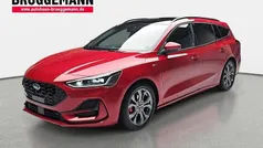 Fantastic red tc Gebraucht 2024 Ford Focus ST-Line X Kombi | 27.890 € (Fairer Preis)