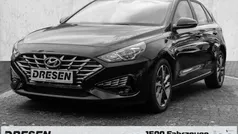 Schwarz Gebraucht 2023 Hyundai i30 Trend Limousine | 17.940 € (Guter Preis)
