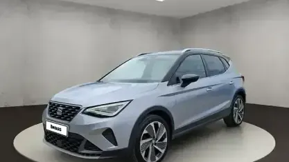 Gebraucht Seat Arona FR 110 PS (80 kW) 2023 Urban silber SUV