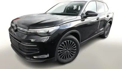 Neu VW Tiguan IQ Drive 150 PS (110 kW) 2026 Delfingrau metallic delfingrau metallic SUV