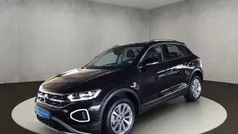 Schwarz Gebraucht 2024 VW T-Roc Style SUV | 31.750 € (Fairer Preis)