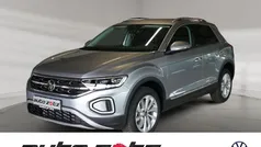 Silber Gebraucht 2025 VW T-Roc Style SUV | 37.990 € (Fairer Preis)
