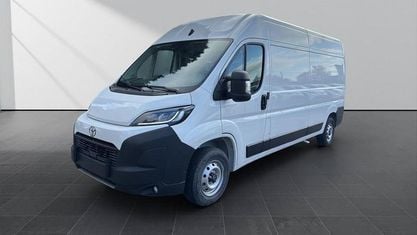 Neu Toyota Proace 140 PS (102 kW) 2025 Weiss Van / Kleinbus