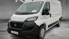Weiss Gebraucht 2023 Fiat E-Ducato Van | 49.888 €