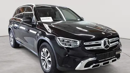 Gebraucht Mercedes GLC200 163 PS (119 kW) 2022 Schwarz SUV