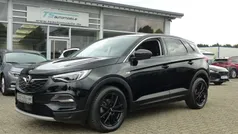 Schwarz Gebraucht 2020 Opel Grandland X Innovation SUV | 19.990 € (Fairer Preis)