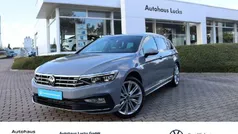Mondsteingrau Gebraucht 2023 VW Passat R-line Kombi | 36.470 € (Fairer Preis)
