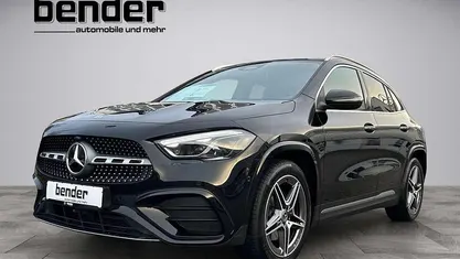Nachtschwarz unilack Gebraucht 2025 Mercedes GLA200 AMG line SUV | 40.600 € (Fairer Preis)