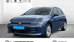 Gebraucht 2024 VW Golf VIII Life Limousine | 24.950 € (Fairer Preis)