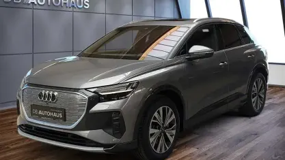 Gebraucht Audi Q4 e-tron Ambiente 210 kW (286 PS) 2024 Grau SUV