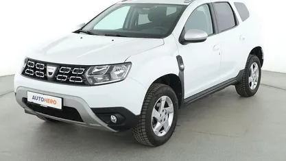 Usata Dacia Duster Comfort 101 CV (74 kW) 2020 Bianco SUV