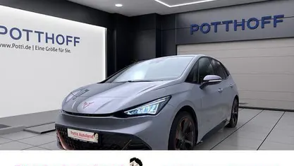 Grau Gebraucht 2022 Cupra Born Kleinwagen | 22.997 € (Fairer Preis)