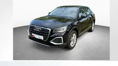 Brillantschwarz Gebraucht 2024 Audi Q2 Advanced SUV | 29.990 € (Fairer Preis)