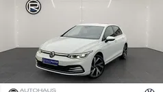 Gebraucht 2022 VW Golf VIII Style Limousine | 22.980 € (Fairer Preis)