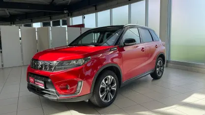 Gebraucht Suzuki Vitara Comfort+ 129 PS (94 kW) 2020 Rot SUV