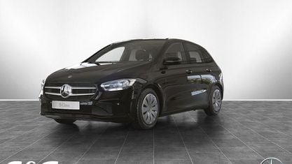 Gebraucht Mercedes B250 160 PS (117 kW) 2022 Unilack nachtschwarz Kleinwagen