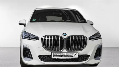 Gebraucht BMW 218 Active Tourer Luxury Line 136 PS (100 kW) 2024 Alpinweiss 3 Van / Kleinbus