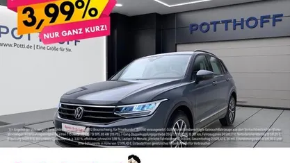 Gebraucht VW Tiguan Life 150 PS (110 kW) 2022 Grau SUV