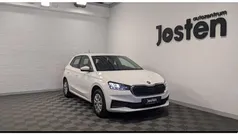 Weiß Gebraucht 2023 Skoda Fabia Active Limousine | 14.990 € (Fairer Preis)