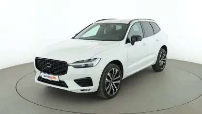 Gebraucht Volvo XC60 R-Design 197 PS (144 kW) 2021 Weiß SUV