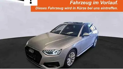 Silber Gebraucht 2021 Audi A4 Advanced Plus Kombi | 27.340 € (Fairer Preis)