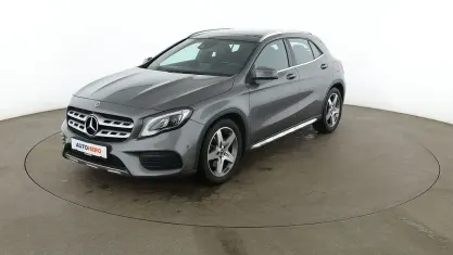 Gebraucht Mercedes GLA220 AMG line 184 PS (135 kW) 2019 Grau SUV