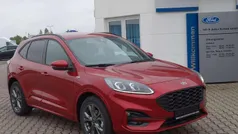 Rot Gebraucht 2023 Ford Kuga ST-Line SUV | 27.600 € (Fairer Preis)