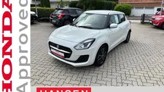 Pure white pearl met. Gebraucht 2021 Suzuki Swift Club Limousine | 14.990 € (Fairer Preis)