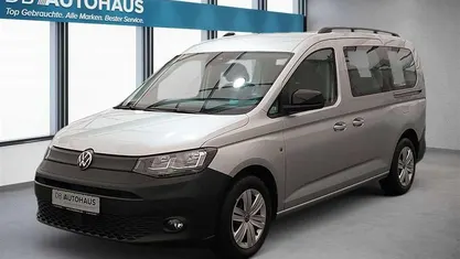 Gebraucht VW Caddy Maxi 102 PS (75 kW) 2023 Silber Van / Kleinbus